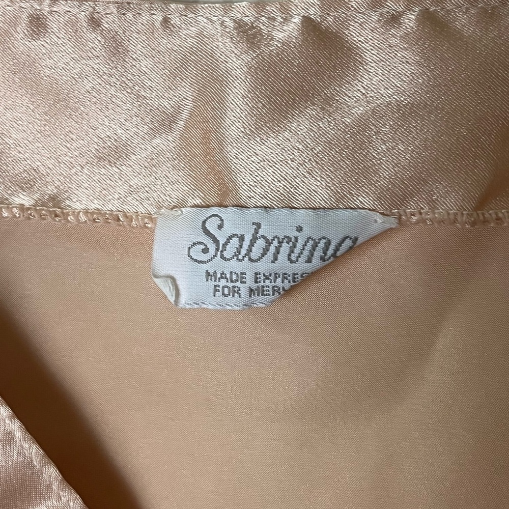 Sabrina | Vintage silky satin spaghetti strap tank top size large - Picture 2 of 10